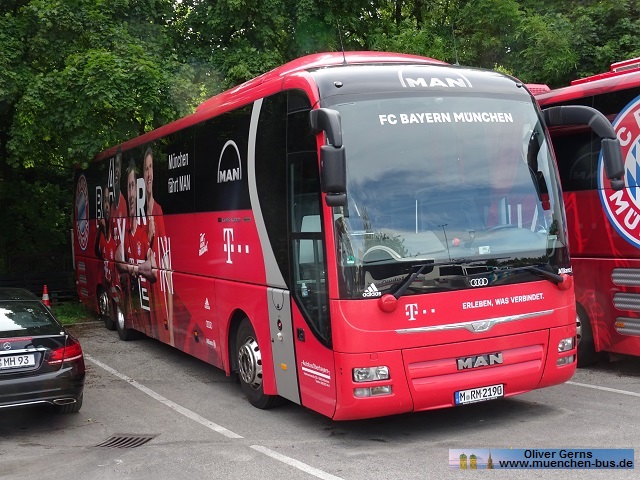 Autobus Oberbayern Wagen 190