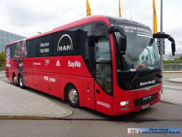 Autobus Oberbayern Wagen 196