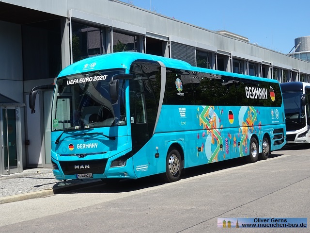 Autobus Oberbayern Wagen 220