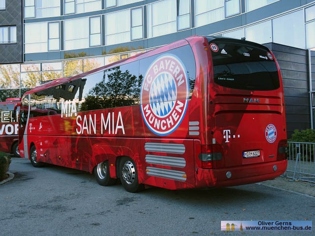 Autobus Oberbayern Wagen 227